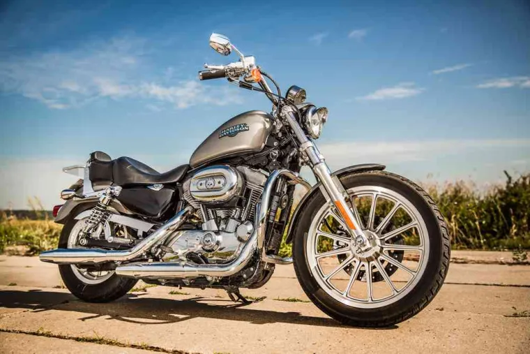 Personnalisation moto 50cc, Saint-Paul, BIKE&ROLL Garage