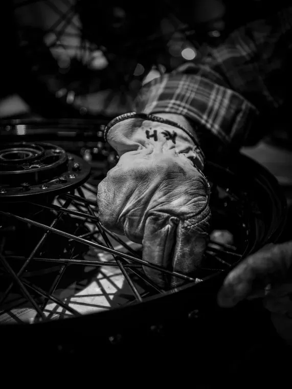 Rayonnage de roues de moto à La Réunion, Saint-Paul, BIKE&ROLL Garage