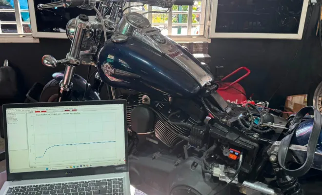 Préparation moteur Harley-Davidson à Saint-Paul | BIKE&ROLL, Saint-Paul, BIKE&ROLL Garage