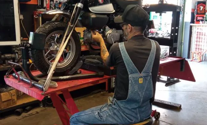 Dépannage moto, Saint-Paul, BIKE&ROLL Garage