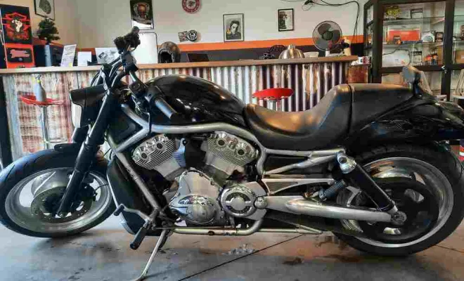 Peinture sur carrosserie, Saint-Paul, BIKE&ROLL Garage
