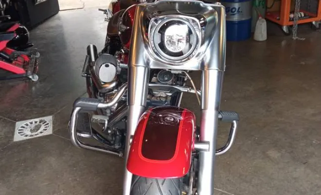 Peinture sur carrosserie, Saint-Paul, BIKE&ROLL Garage