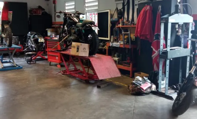 Réparation moto, Saint-Paul, BIKE&ROLL Garage